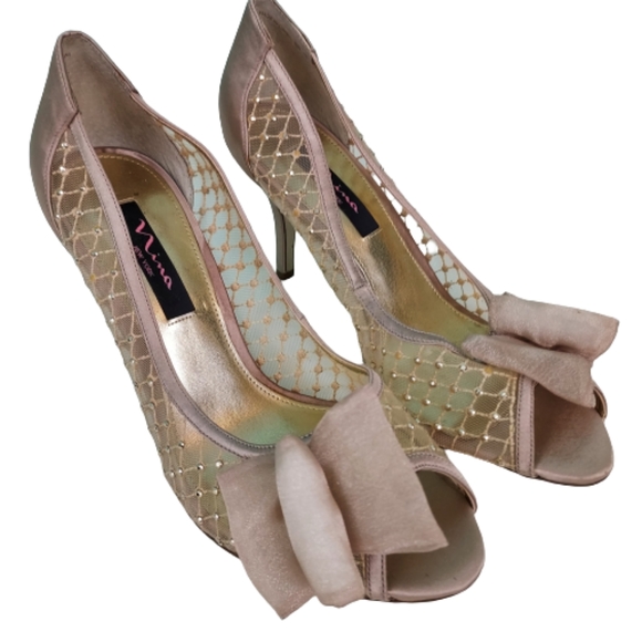 Nina 3" heels NWOT, Woman's size 9.5, tan - Picture 2 of 9